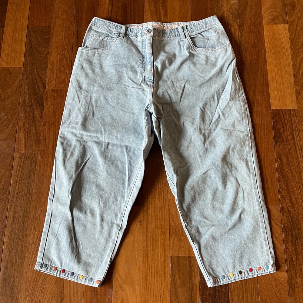 Christopher & Banks Straight Capri Jeans. Size: 16